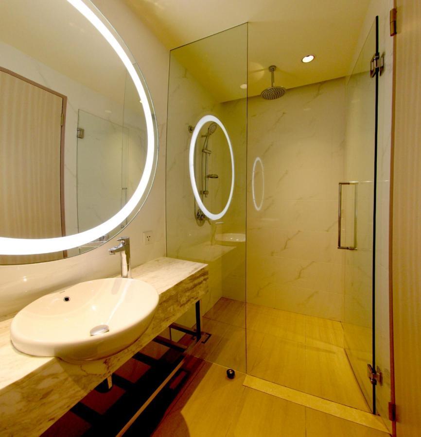 26 Inn Yilan Exterior photo